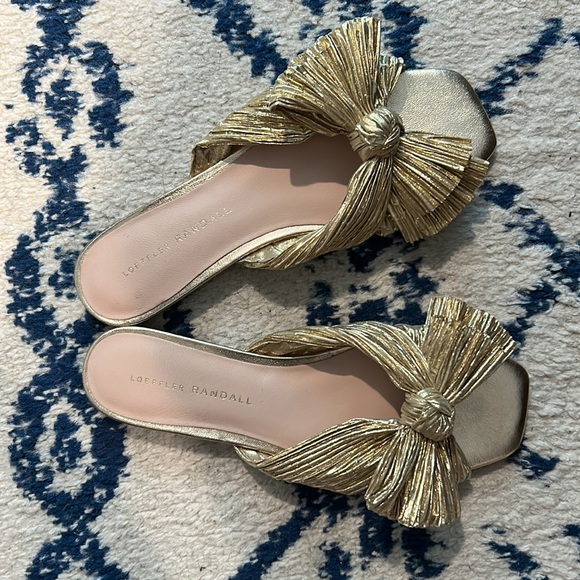 LOEFFLER RANDALL Gold Daphne Knot Flat Sandal - Picture 2 of 7